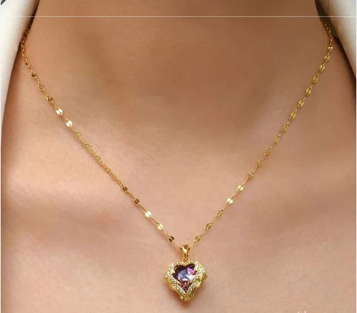 Collar corazón con símbolo Amor eterno ❤️‍🔥